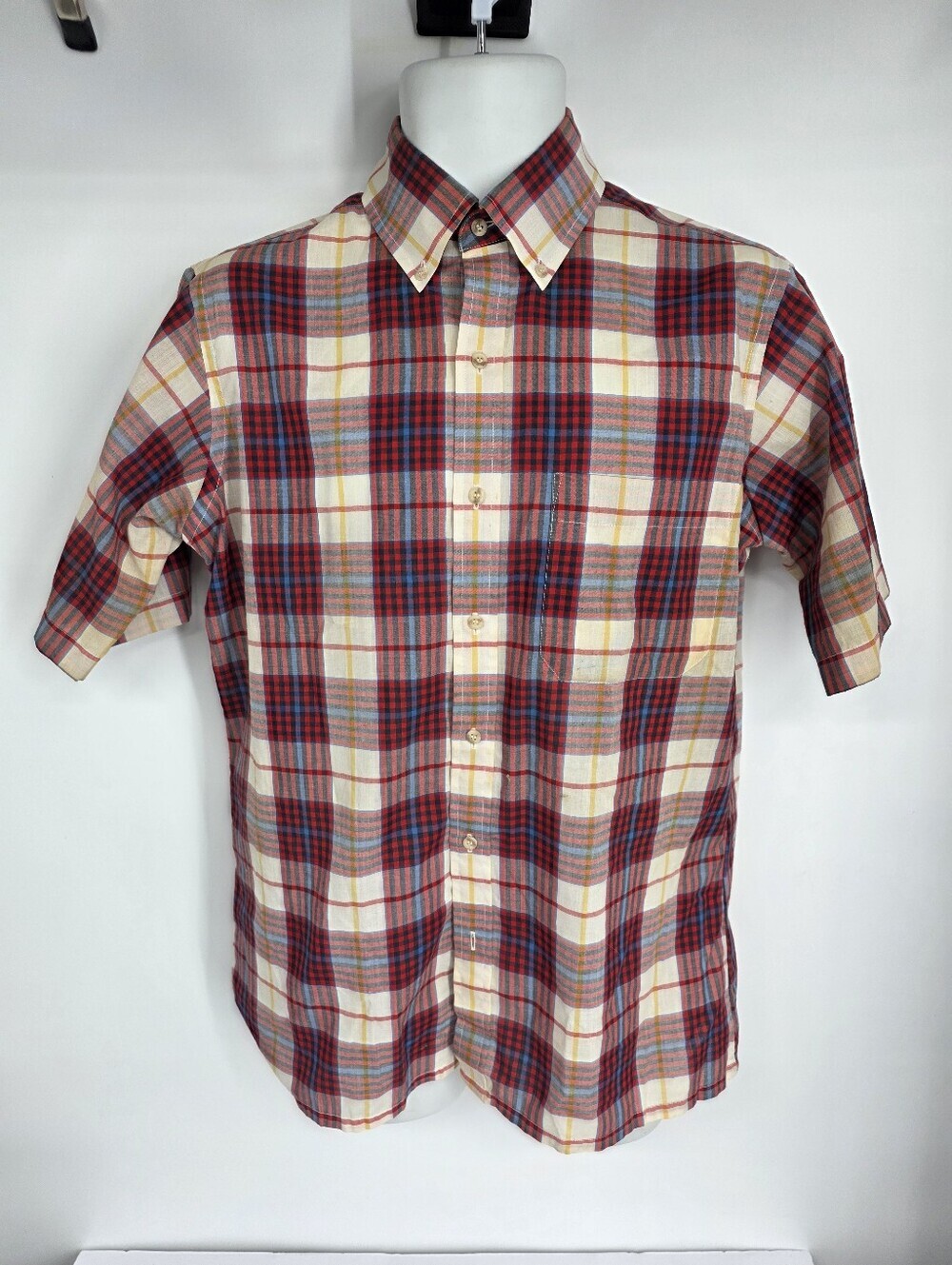 Vintage Arrow Sportswear Plaid Shirt Men’s Medium Short Sleeve Button Down 80s